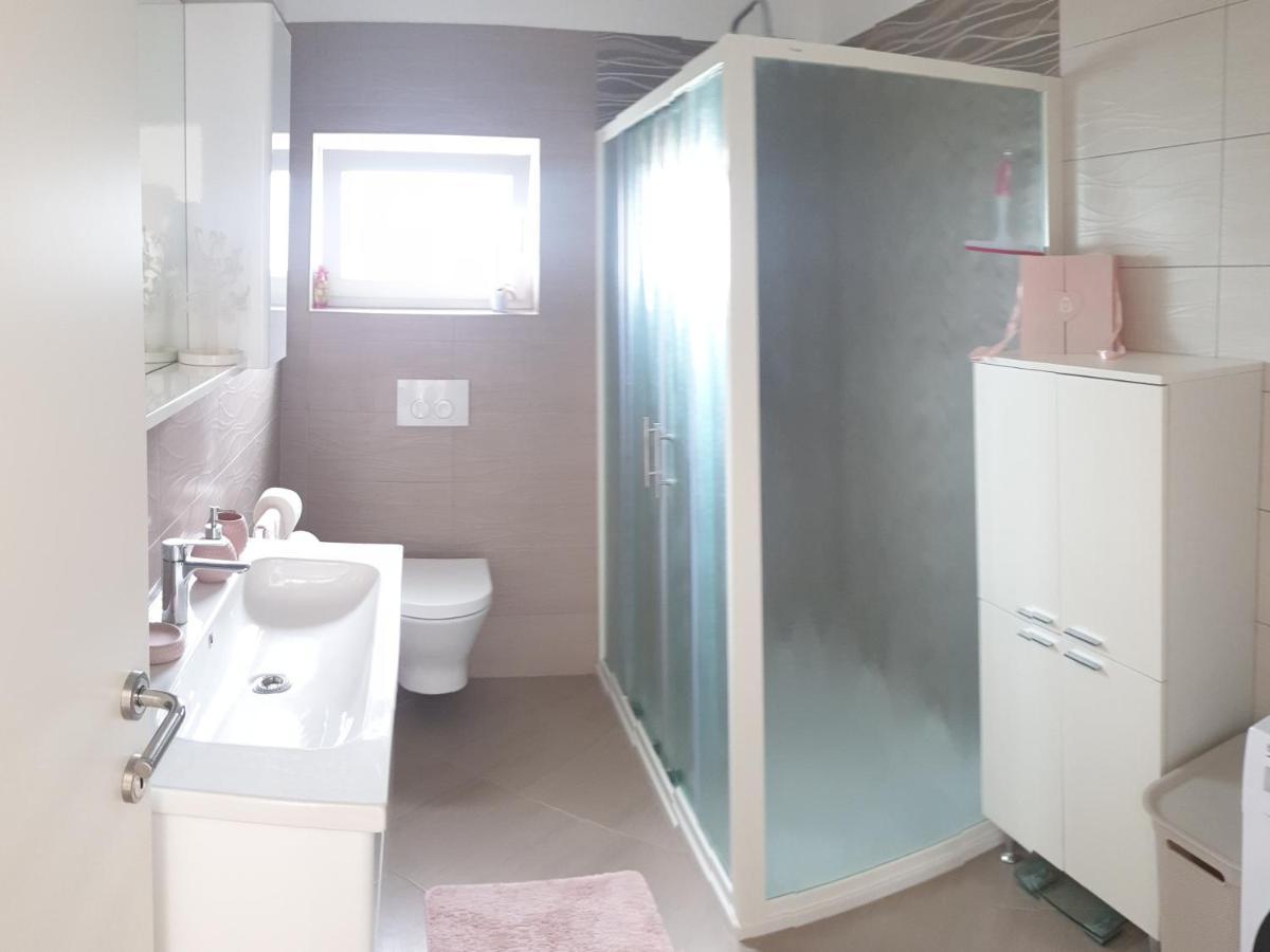 Apartment Mia 2 Banjol 외부 사진