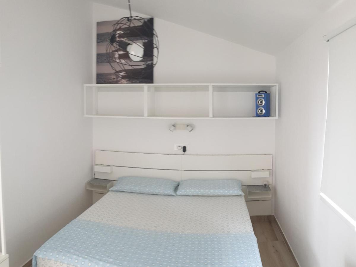 Apartment Mia 2 Banjol 외부 사진