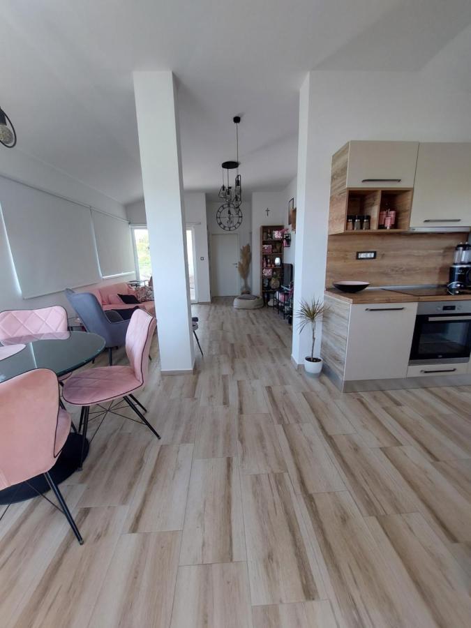 Apartment Mia 2 Banjol 외부 사진